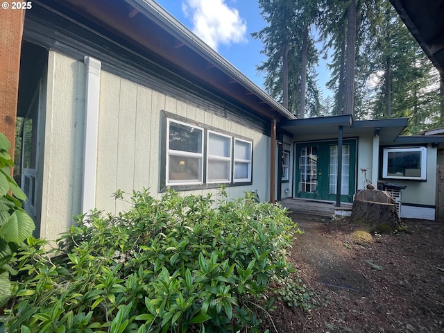 34360 NE Colorado Lake Dr Unit 996, Corvallis, OR 97333 - view of side of property with french doors
