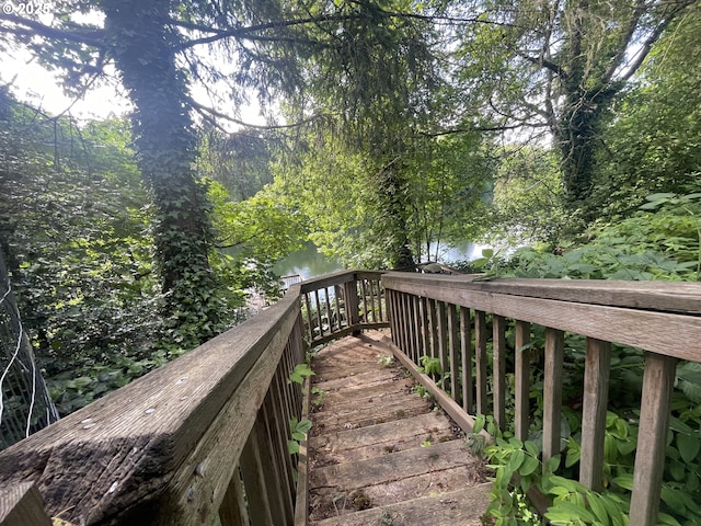 34360 NE Colorado Lake Dr Unit 996, Corvallis, OR 97333 - view of wooden terrace