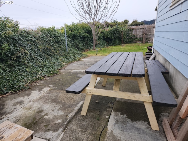 29730 Hillcrest St, Gold Beach, OR 97444 - view of patio / terrace