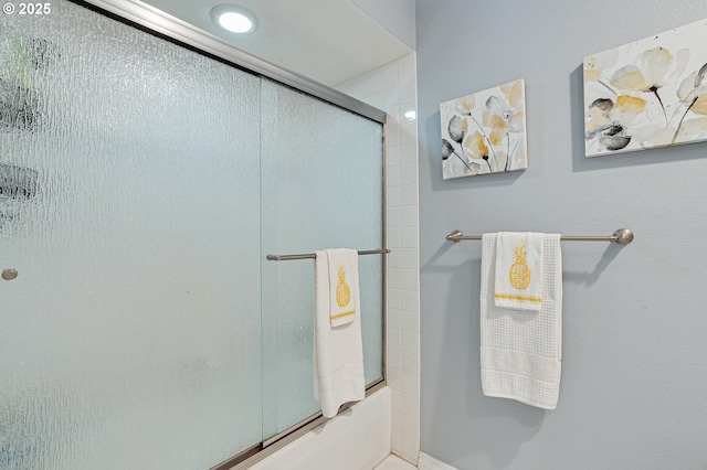 7250 SW Arbor Lake Dr, Wilsonville, OR 97070 - full bathroom with bath / shower combo with glass door