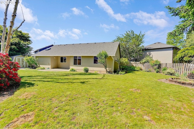 7236 Woodcrest Ct, Keizer, OR 97303 - rear view of house featuring a patio area