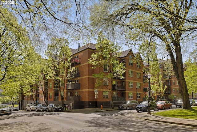 1500 SW Park Ave Unit 429, Portland, OR 97201 - view of apartment building / complex