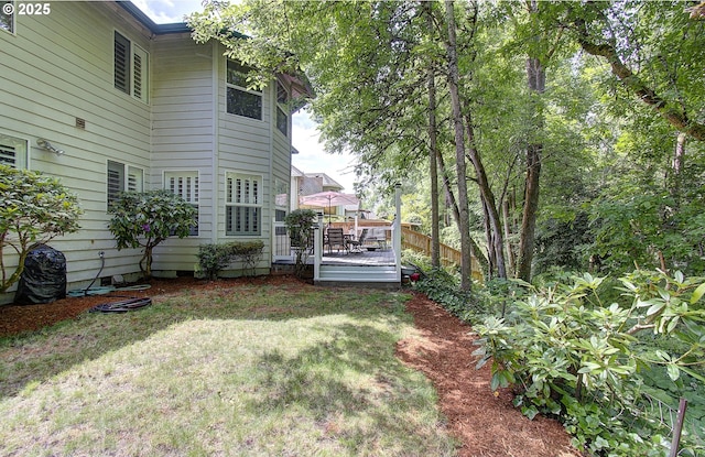 10535 SW 135th Ave, Beaverton, OR 97008 - view of green lawn featuring a deck