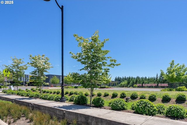 15875 NW Ridgeline St, Portland, OR 97229 - surrounding community