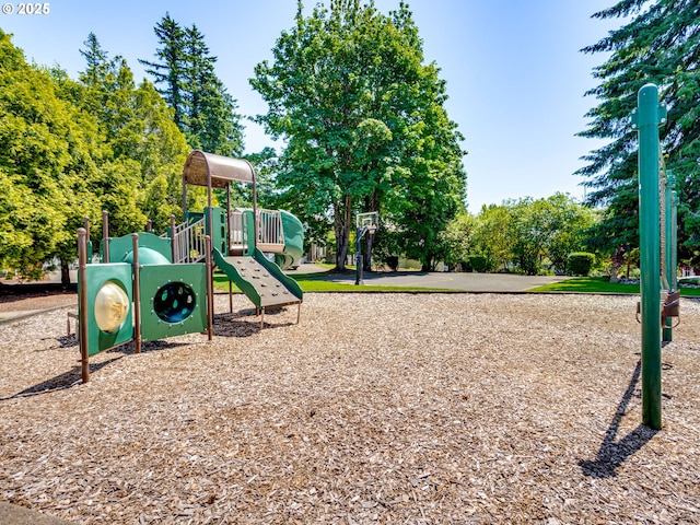 1091 56th St, Washougal, WA 98671 - view of play area