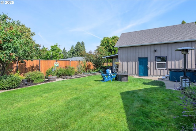 870 Sheraton Dr, Eugene, OR 97401 - fenced backyard featuring a hot tub