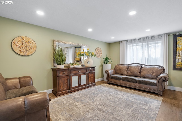 11619 NE 102nd Cir, Vancouver, WA 98662 - living area with recessed lighting, baseboards, and wood finished floors
