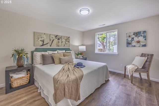 1109 SW 15th St, Lincoln City, OR 97367 - bedroom featuring wood finished floors