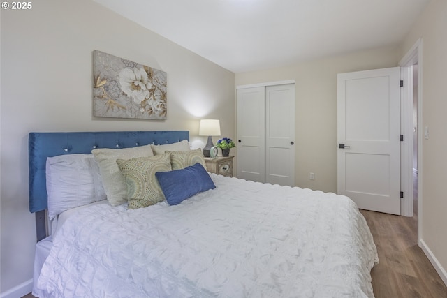 1109 SW 15th St, Lincoln City, OR 97367 - bedroom with wood finished floors and a closet