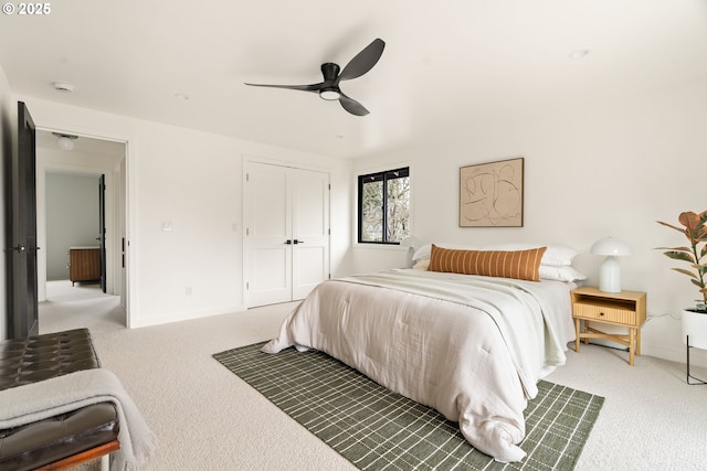 bedroom featuring carpet floors, ceiling fan, and baseboards