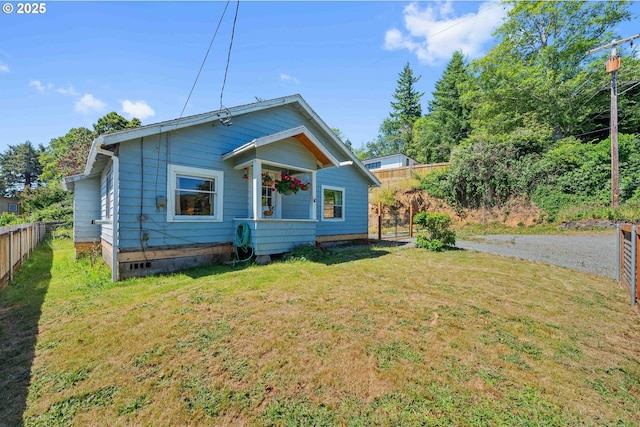 1387 Washington Ave, Coos Bay, OR 97420 - view of front of home featuring crawl space