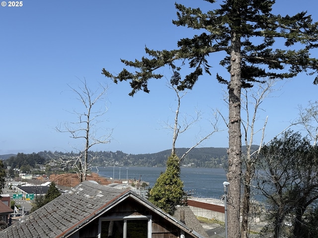 609 Vermont St, North Bend, OR 97459 - water view