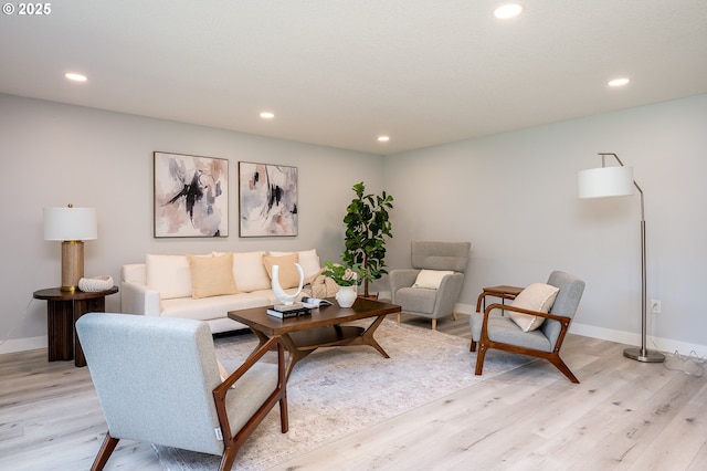 10014 NE 146th Ave, Vancouver, WA 98682 - living area with light wood-style flooring and recessed lighting