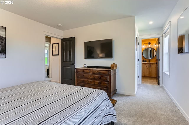 1028 E 16th St, Lafayette, OR 97127 - bedroom with carpet flooring, baseboards, and ensuite bath