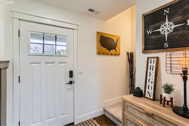 1028 E 16th St, Lafayette, OR 97127 - entryway featuring baseboards and wood finished floors