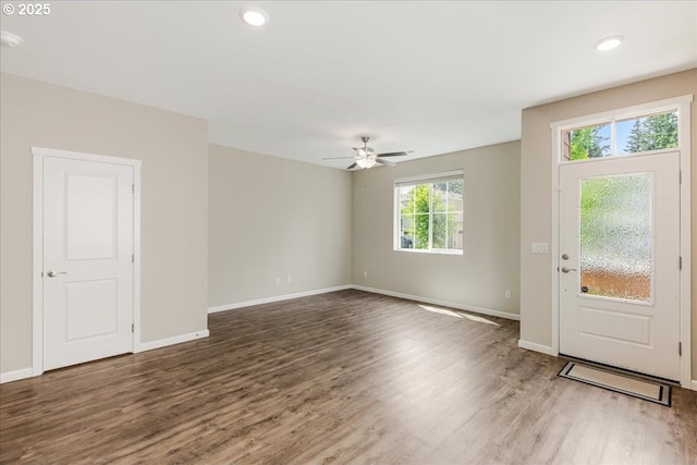7119 NE 152nd Pl, Vancouver, WA 98682 - foyer entrance featuring wood finished floors, baseboards, ceiling fan, and recessed lighting