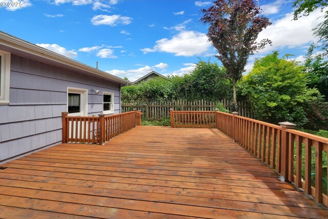 150 Maynard Ave, Eugene, OR 97404 - view of wooden terrace