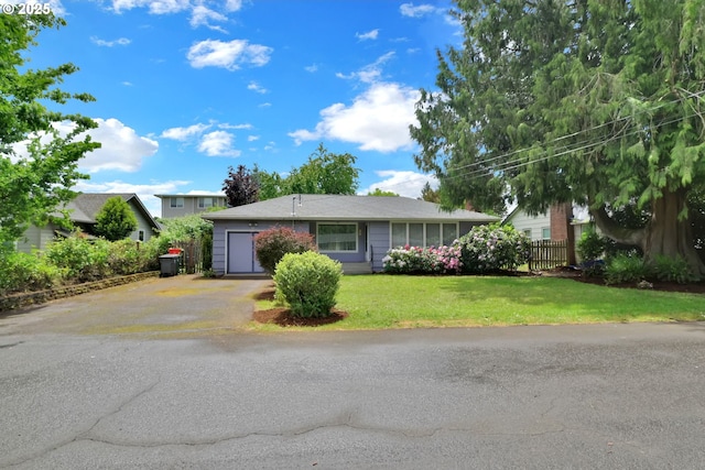 150 Maynard Ave, Eugene, OR 97404 - ranch-style house featuring driveway