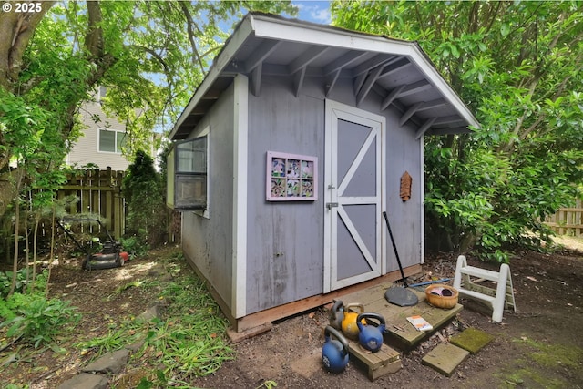 150 Maynard Ave, Eugene, OR 97404 - view of shed featuring fence