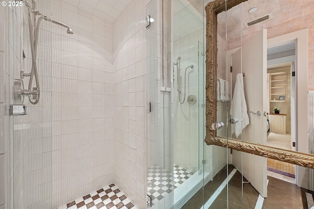 766 NW Westover Sq, Portland, OR 97210 - bathroom with a stall shower