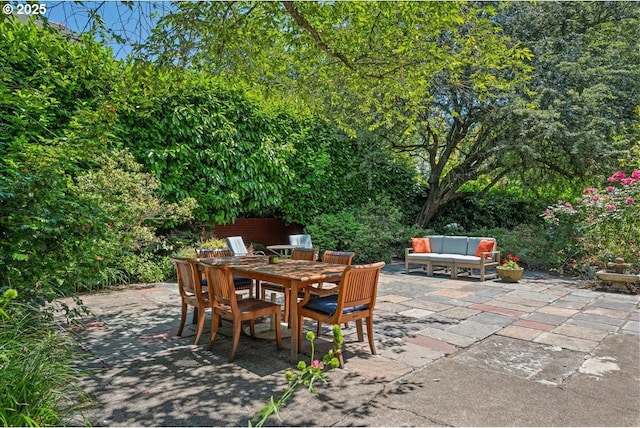 1520 SE 54th Ave, Portland, OR 97215 - view of patio featuring an outdoor living space and outdoor dining area