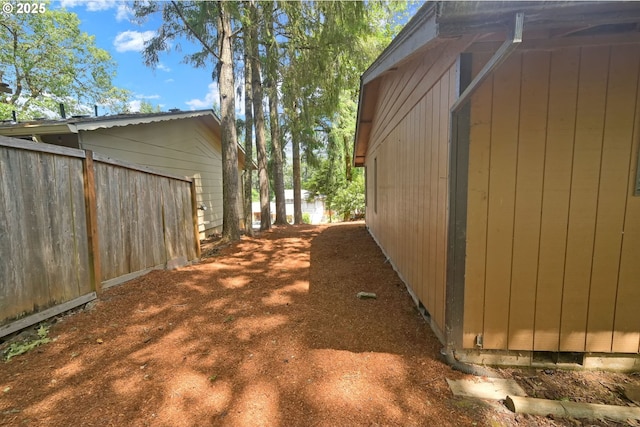 1770 W 28th Ave, Eugene, OR 97405 - view of side of home