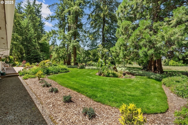 22750 SW Rosedale Rd, Beaverton, OR 97078 - view of grassy yard with a deck