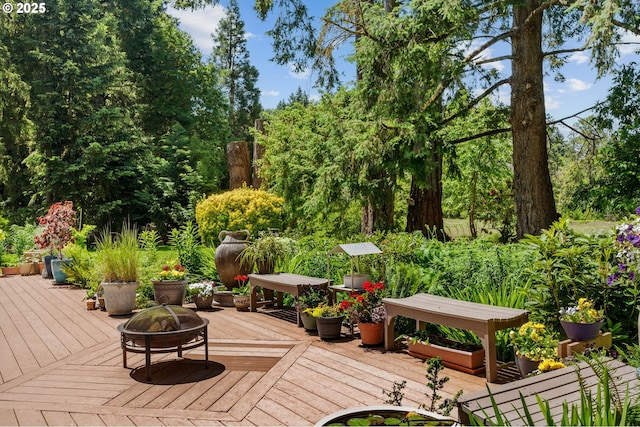 22750 SW Rosedale Rd, Beaverton, OR 97078 - wooden terrace with an outdoor fire pit