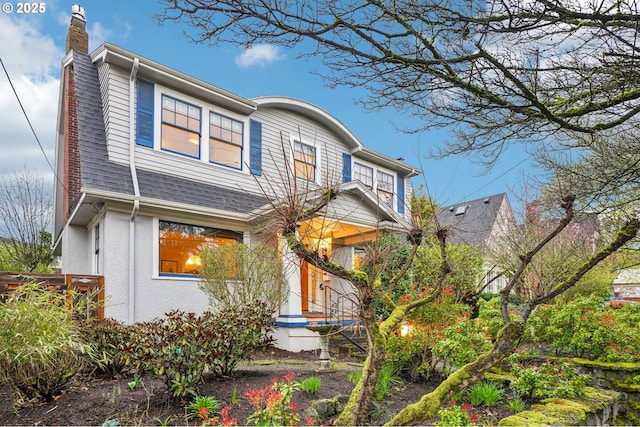 1917 NE Fremont St, Portland, OR 97212 - view of front facade featuring a chimney
