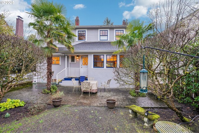 1917 NE Fremont St, Portland, OR 97212 - view of front of property with a chimney