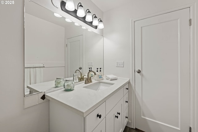 904 NE 78th Ave, Portland, OR 97213 - bathroom with vanity