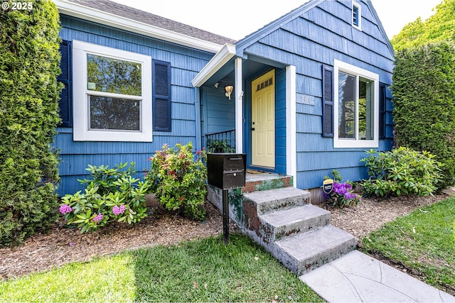 904 NE 78th Ave, Portland, OR 97213 - view of property entrance