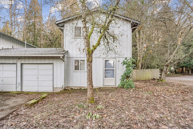 view of front property with a garage