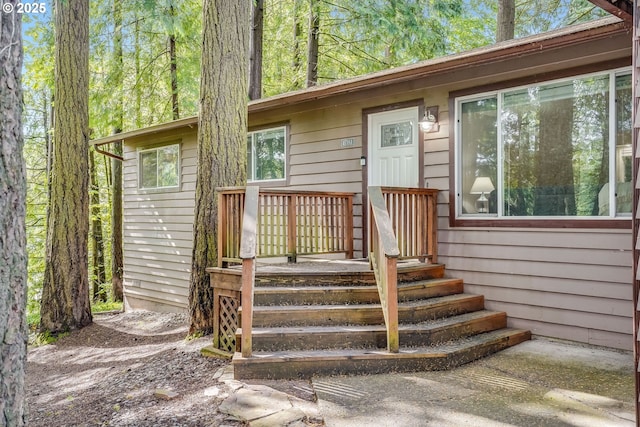 4718 SW Miles Ct, Portland, OR 97219 - property entrance featuring a deck