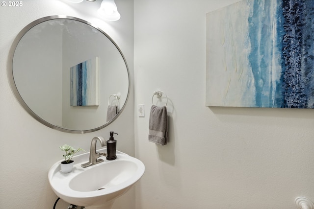 15530 SW Brighton Ct, Beaverton, OR 97007 - bathroom featuring a sink