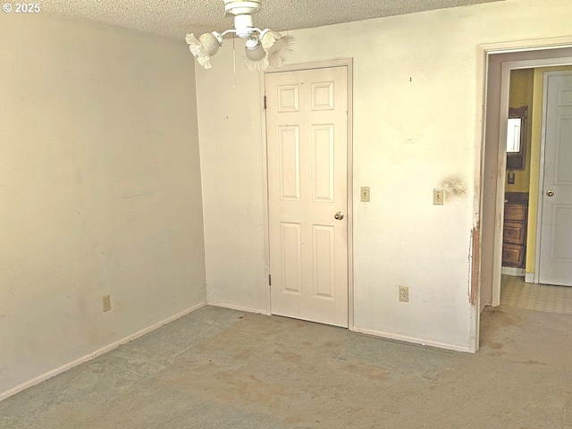 1367 NW Riverview Ave, Gresham, OR 97030 - carpeted empty room featuring ceiling fan and a textured ceiling