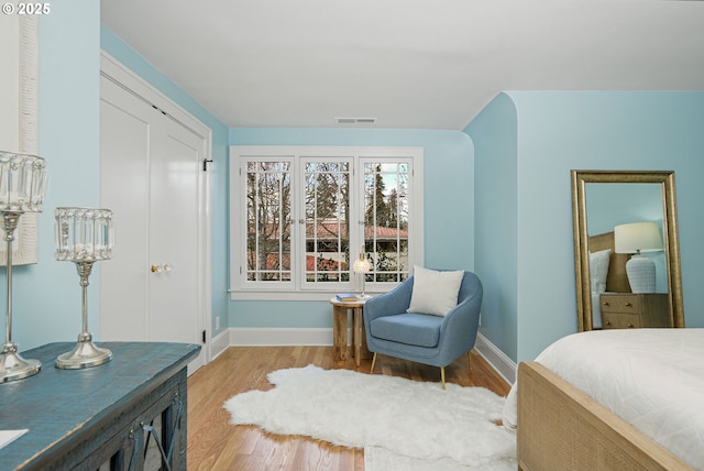 460 Bush St SE, Salem, OR 97302 - bedroom featuring light wood-type flooring and baseboards