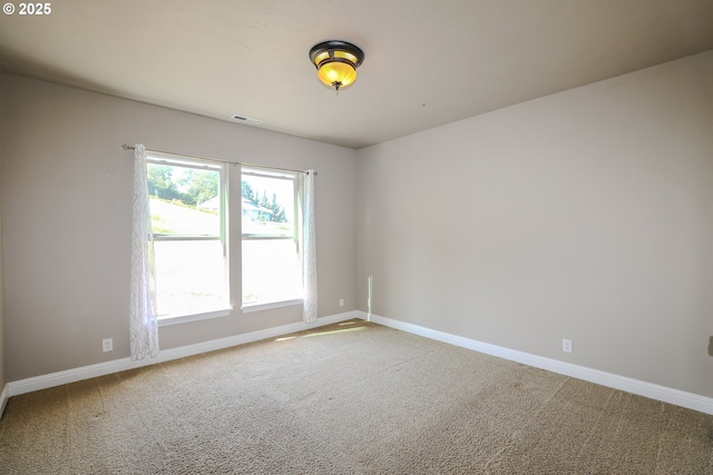 1680 NW Avery St, Roseburg, OR 97471 - carpeted spare room featuring baseboards
