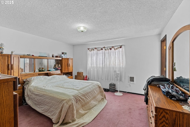 231 NE Chestnut Ave, Myrtle Creek, OR 97457 - carpeted bedroom with a textured ceiling