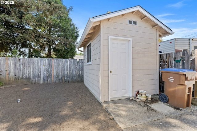 231 NE Chestnut Ave, Myrtle Creek, OR 97457 - view of shed