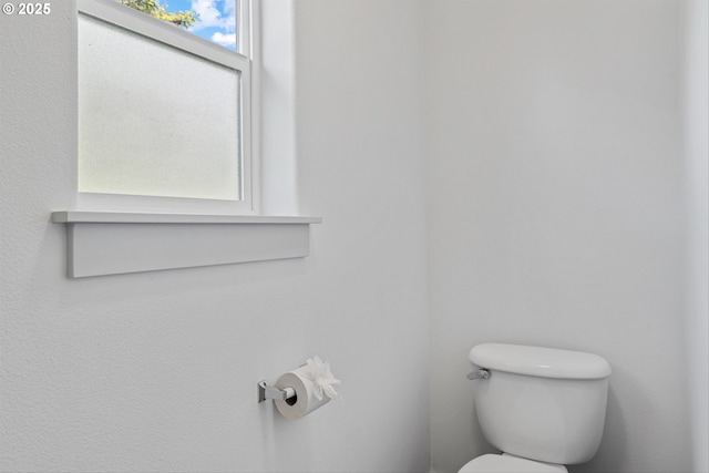 4345 SW Vino Pl, Beaverton, OR 97078 - bathroom featuring toilet