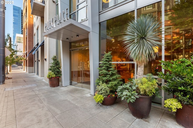 922 NW 11th Ave Unit 209, Portland, OR 97209 - view of exterior entry featuring stucco siding