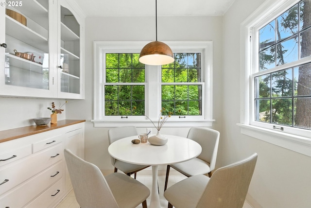 368 NW Lomita Ter, Portland, OR 97210 - dining room with plenty of natural light