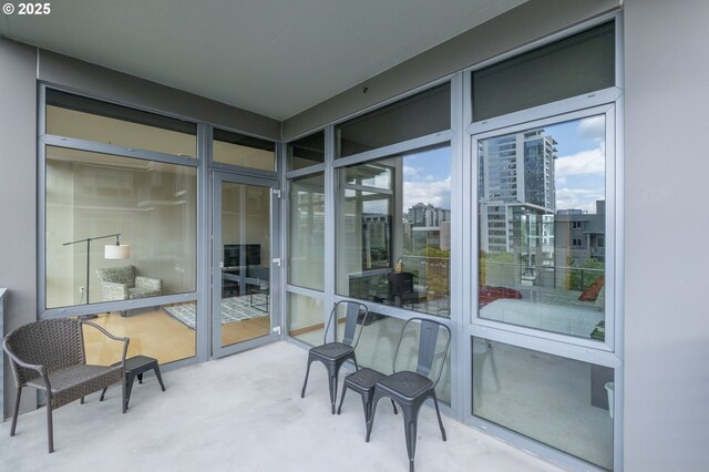 1255 NW 9th Ave Unit 508, Portland, OR 97209 - view of sunroom