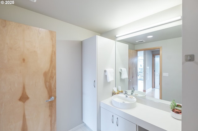 1255 NW 9th Ave Unit 508, Portland, OR 97209 - bathroom with vanity