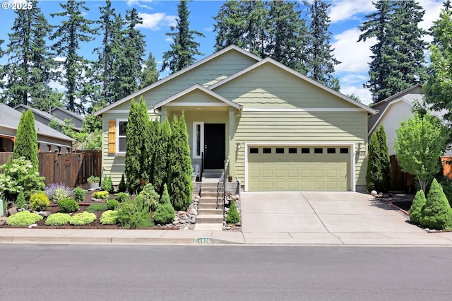 4908 Holly St, Springfield, OR 97478 - view of front facade featuring driveway and a garage