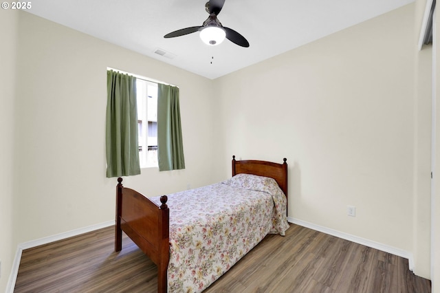 4908 Holly St, Springfield, OR 97478 - bedroom featuring wood finished floors and ceiling fan