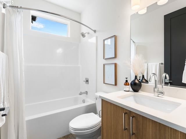 5170 SE 28th Ave, Portland, OR 97202 - full bathroom featuring toilet, vanity, and shower / bath combo with shower curtain