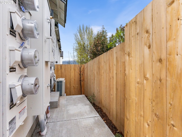 5170 SE 28th Ave, Portland, OR 97202 - view of home's exterior featuring fence and a patio