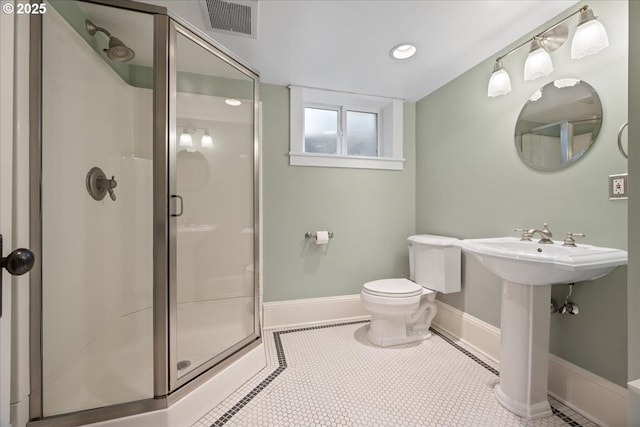 7525 SE 18th Ave, Portland, OR 97202 - full bathroom with a shower stall and toilet